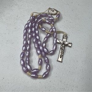 vintage lavender purple Rosary beDs Catholic prayer plastic beads metal crucifix